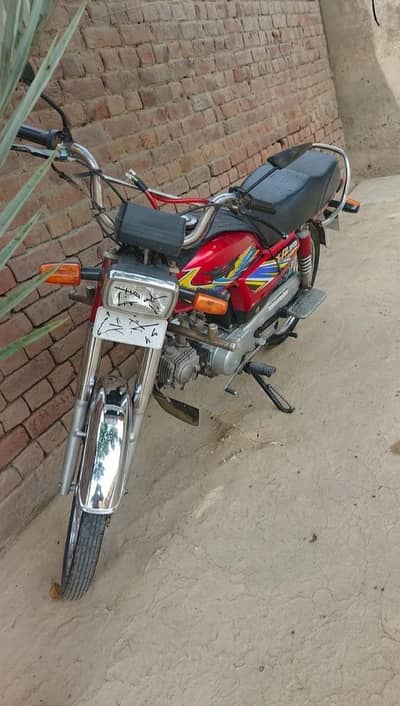 TREET BIKE