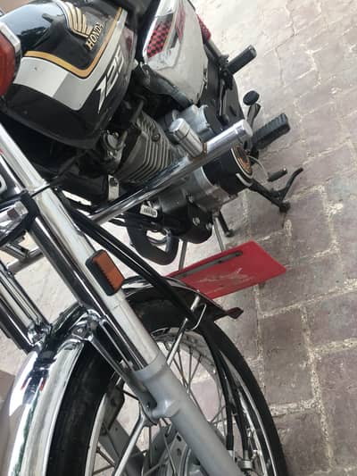 Honda 125 Self Start