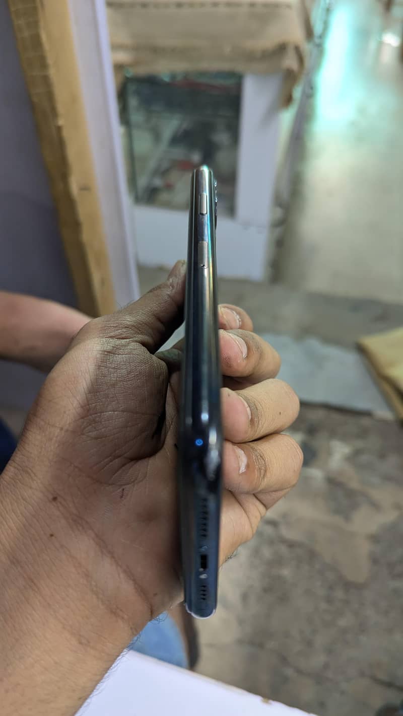 iphone 11 pro max 5
