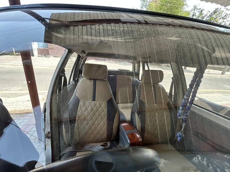 Suzuki mehran 2012vx 4