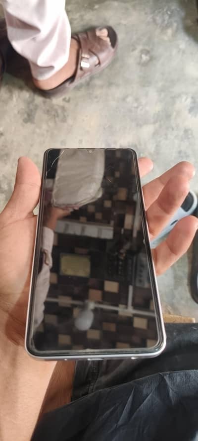 vivo y04 10 by 10 condishion box charge Sath ha warranty ma ha