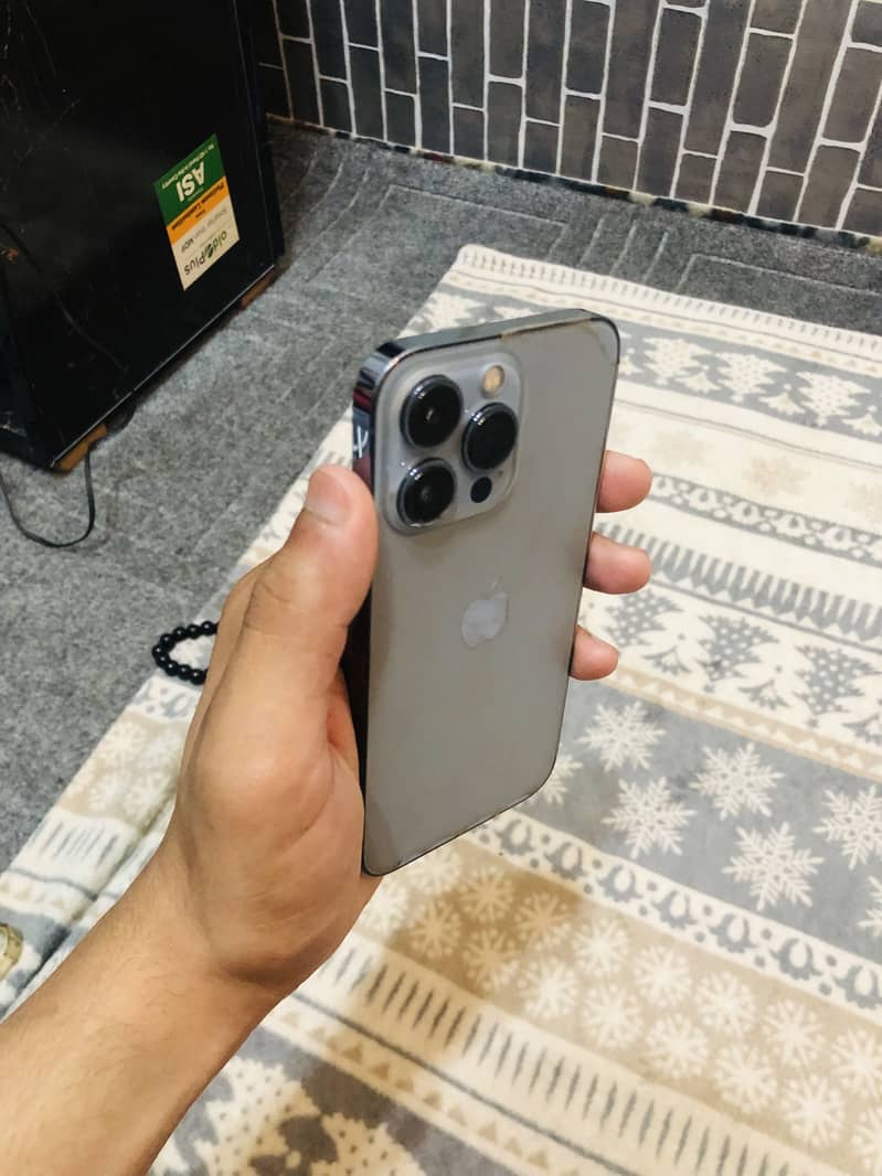 IPHONE 13 PRO 2
