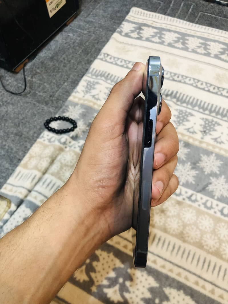 IPHONE 13 PRO 3