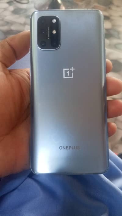 (8gb ram rom128) dual Sim approved 10/10condition
