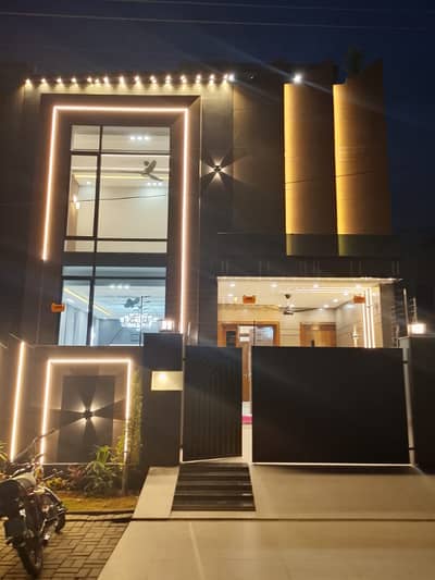 5 Marla Brand New House Available For Sale