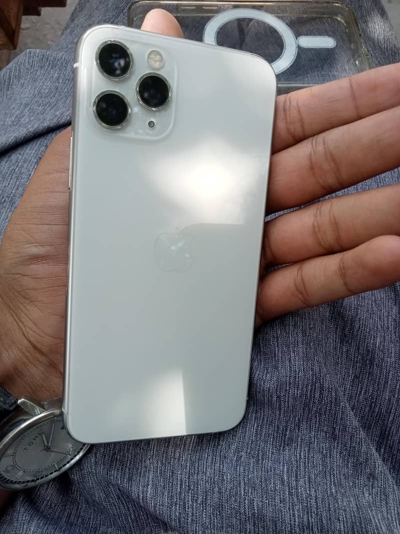 iPhone 11 pro 0