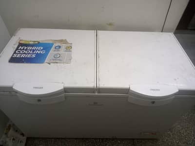 Dawlance 2 door Freezer very less used