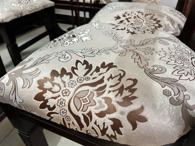 8 seater dining table 2