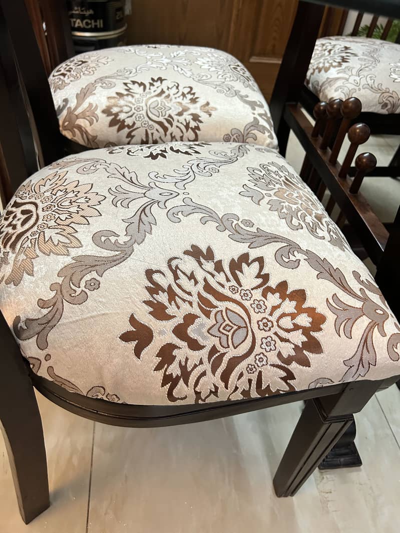 8 seater dining table 5