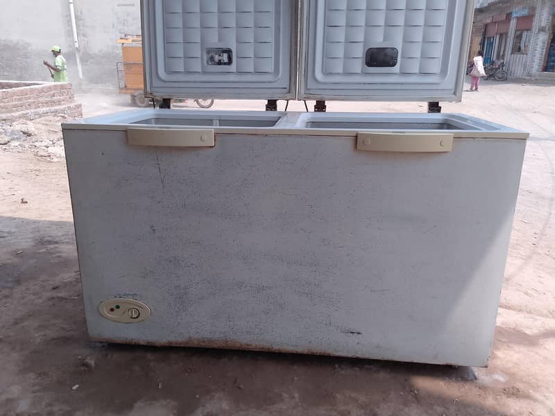 D freezer 3