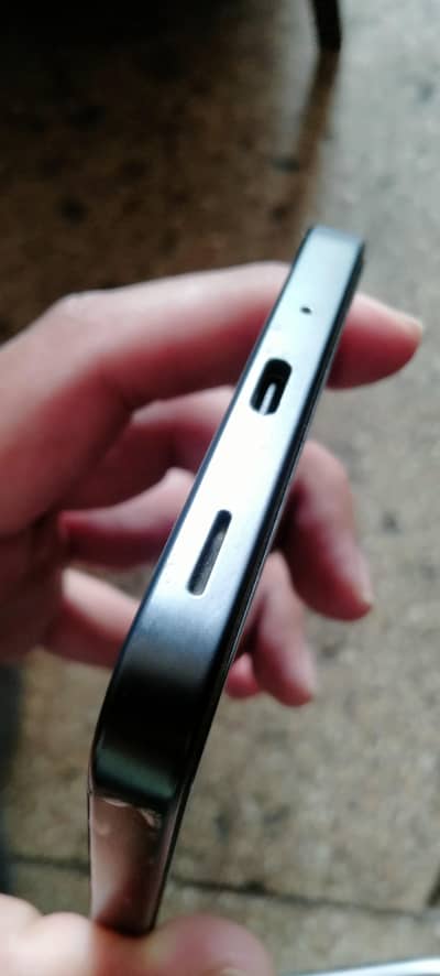 Samsung A17 8/256 Black , 7 Months warranty , 10/10  , complete Box