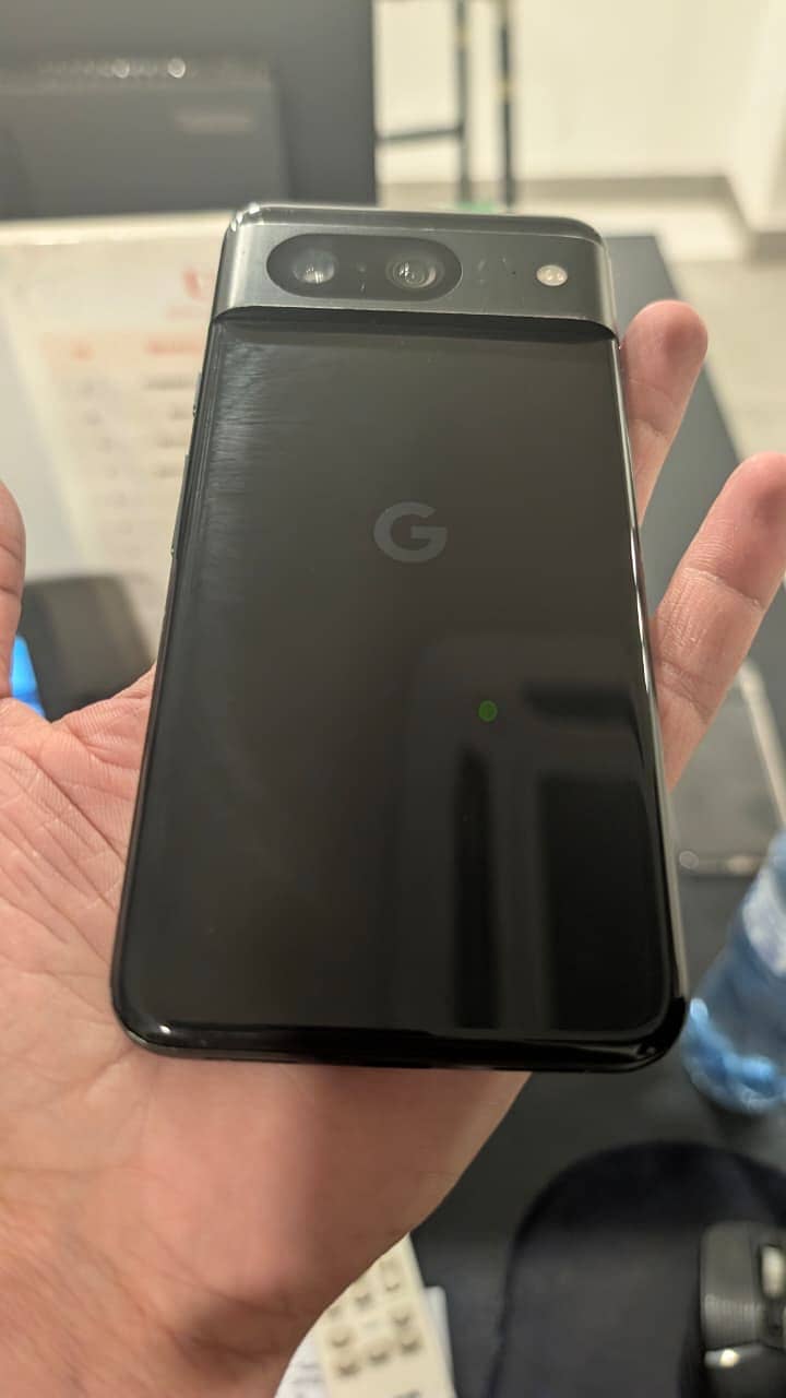 Google Pixel 8 0