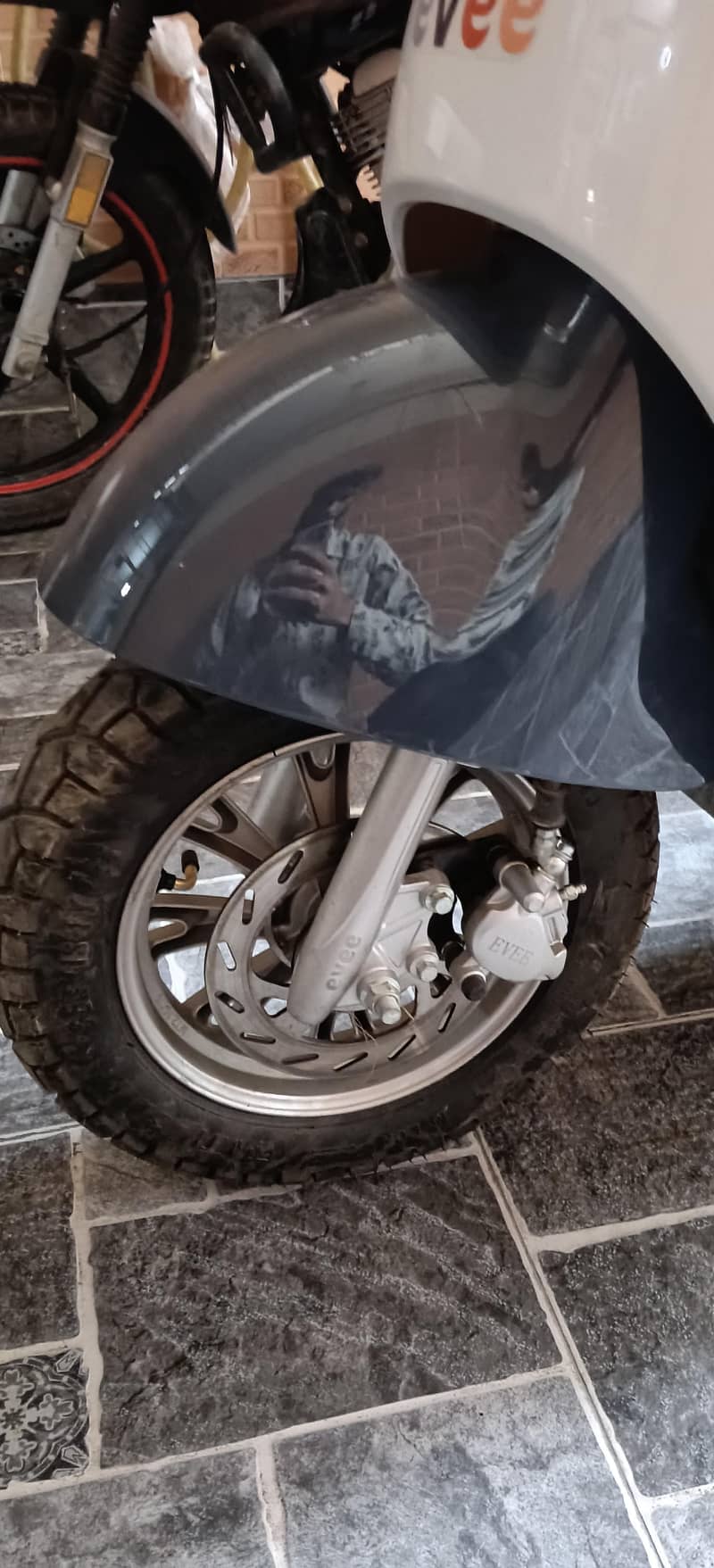 scooty 5