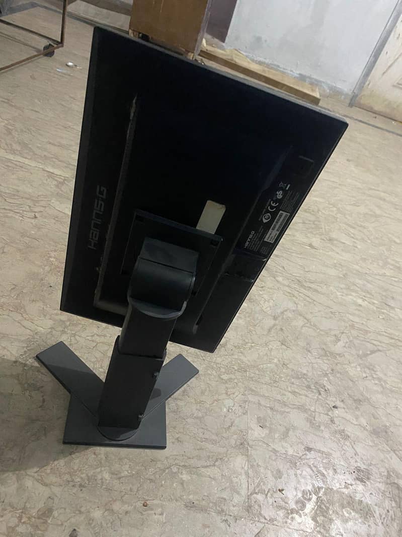 monitor 20inch 0