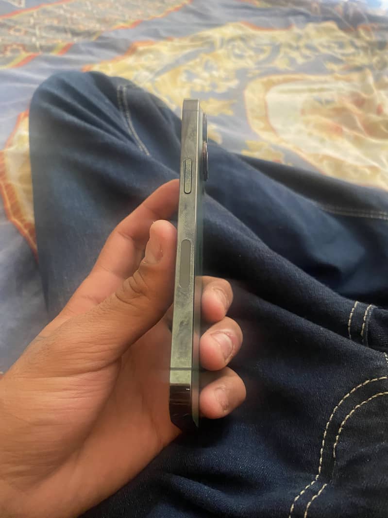 Iphone 13 pro 1