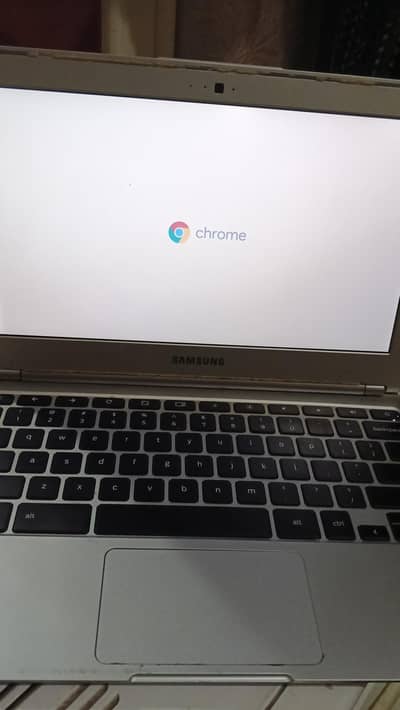 laptop google chorome. phn 03086921575