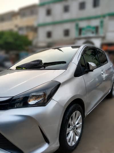 Toyota Vitz 2016