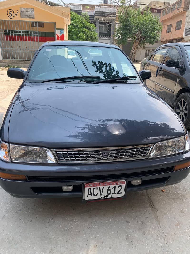 Corolla xe 2000 model 0