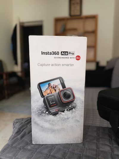 Insta 360 ace pro mint condition