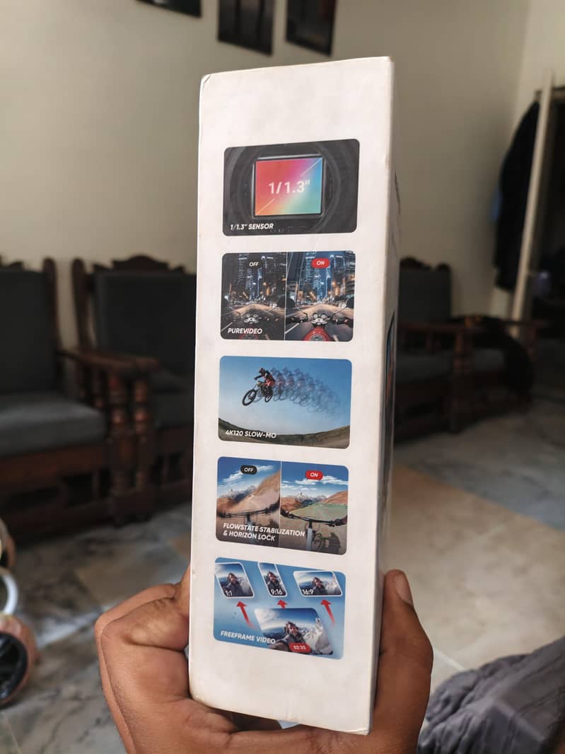 Insta 360 ace pro mint condition 3