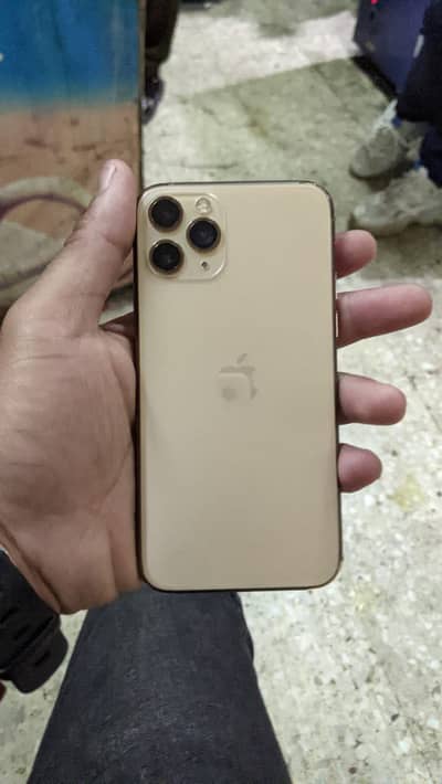 Iphone 11 pro factory unlock (256 gb)