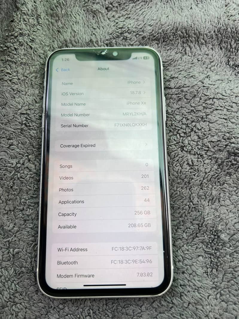 iPhone XR 6