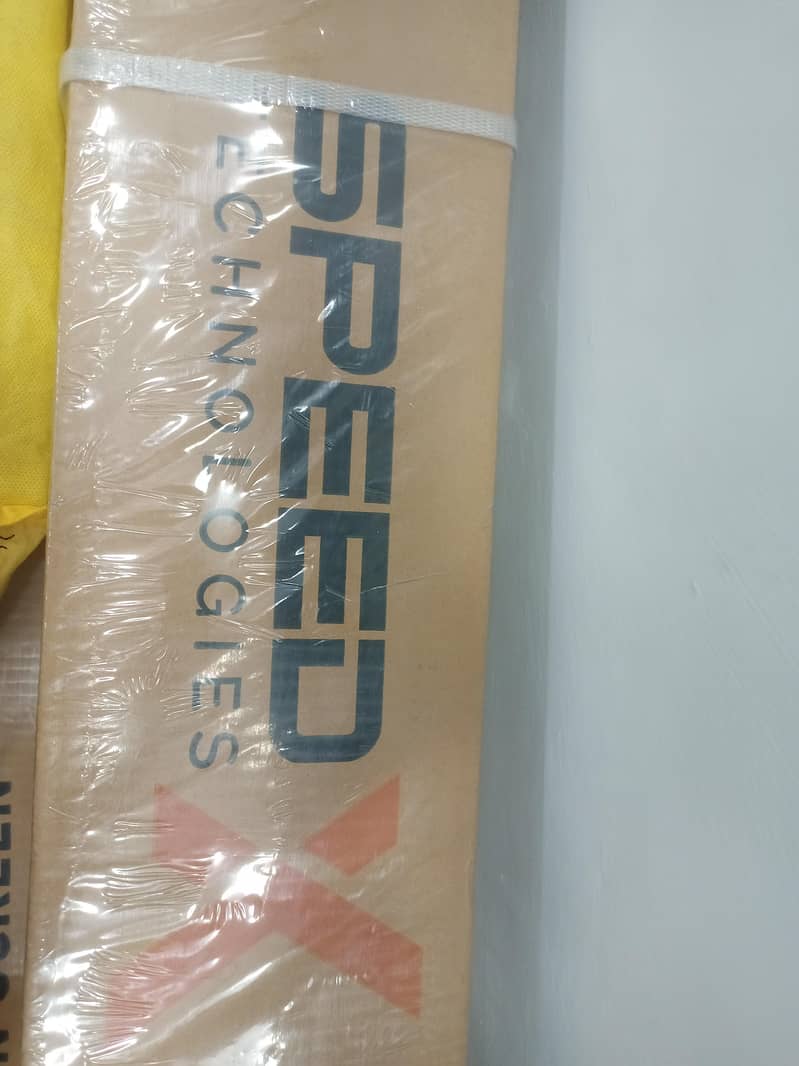 speedx projection screen 3