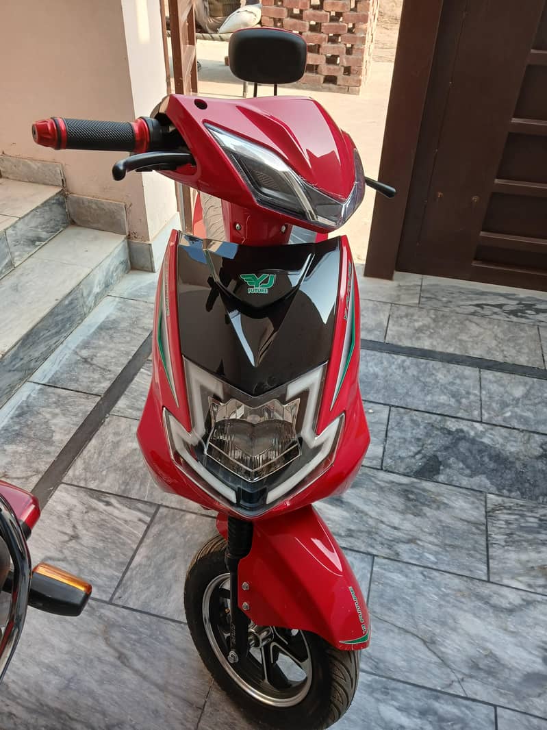 scooty 5