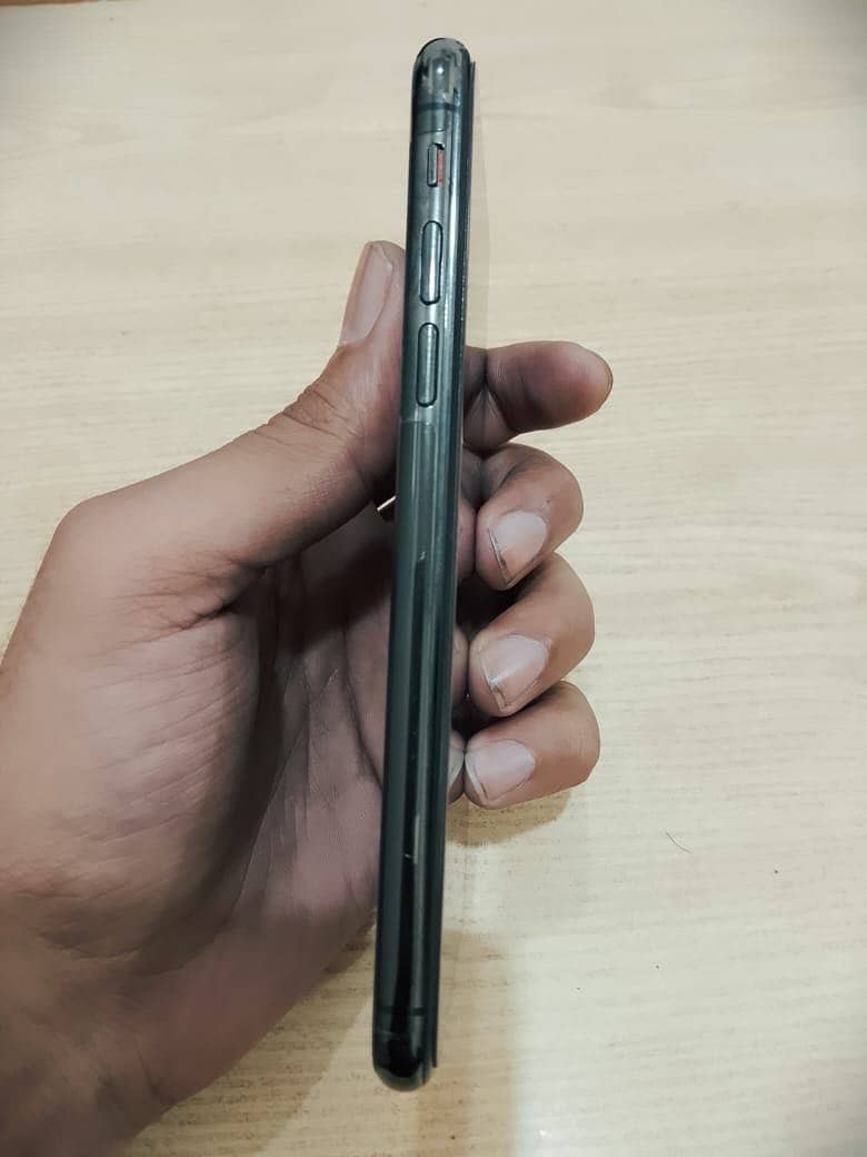 Iphone xs 4
