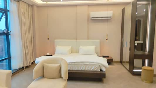 1 Bedroom VIP Full furnish flat per day available in Bahria town Lahore 0300 4561276