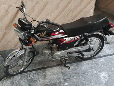 Honda Cd 70   2024/2025 black Total genuine