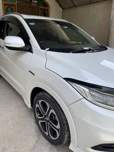 Antique Honda Vezel Z sensing