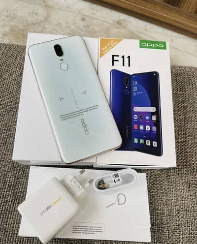 OPPO F11 10/10 FULL BOX