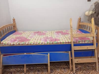 Double kids bed