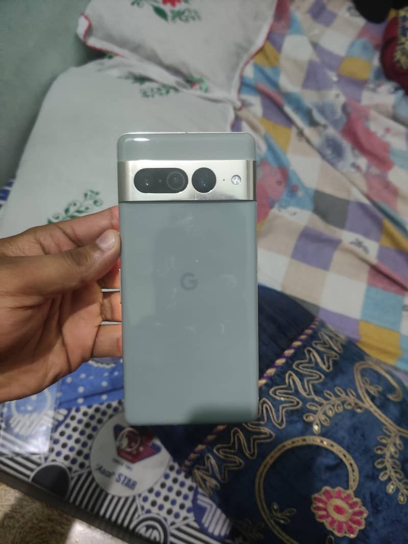 Google pixel 7 pro 1