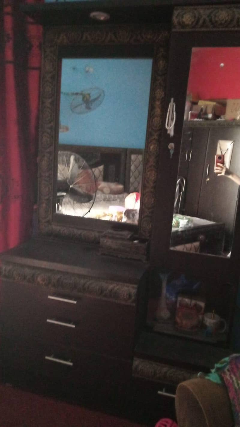 Bed + 2 side table + dressing 1
