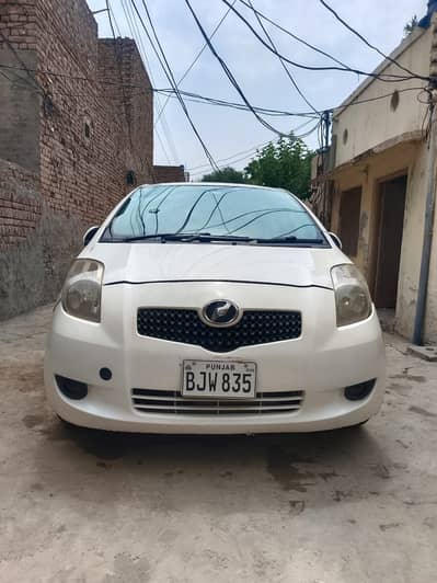 toyota vitz 2005/2014 | for sale | execllent condition