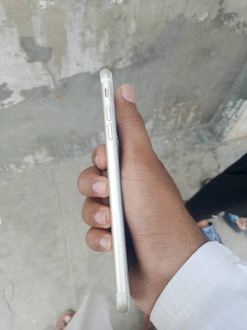 iPhone 7 plus 128 3