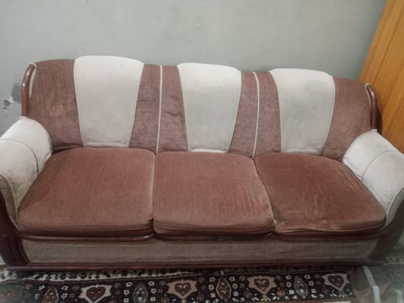 5 seater sofa 0