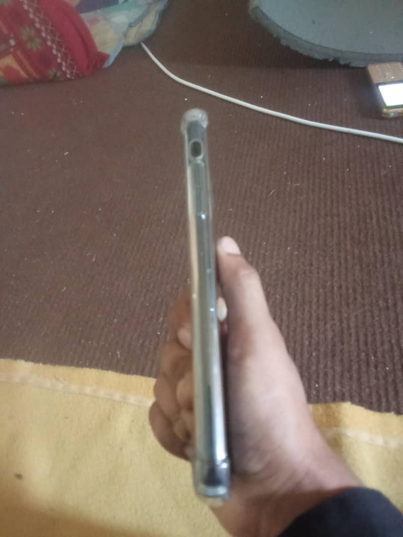 iphone 11 pro max 1