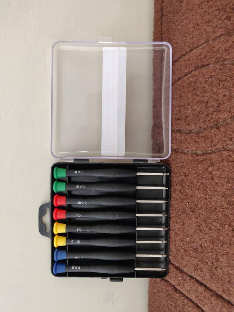 8in1 Precision Screwdriver Set 1