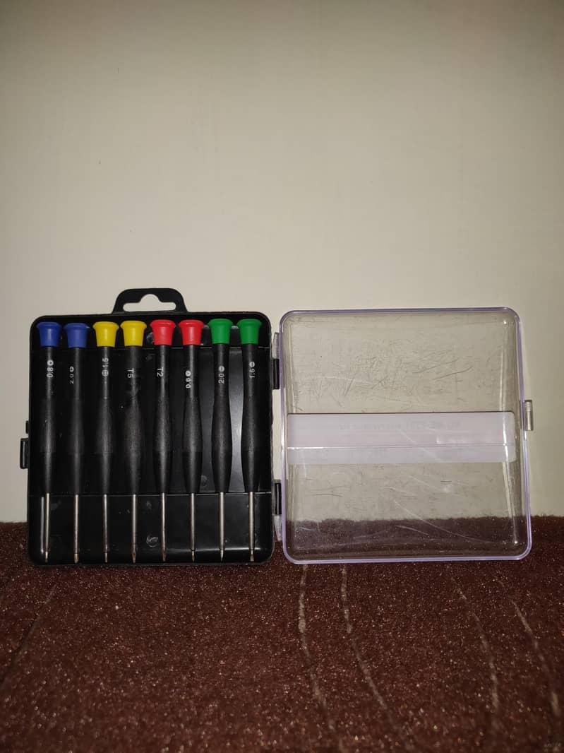 8in1 Precision Screwdriver Set 4