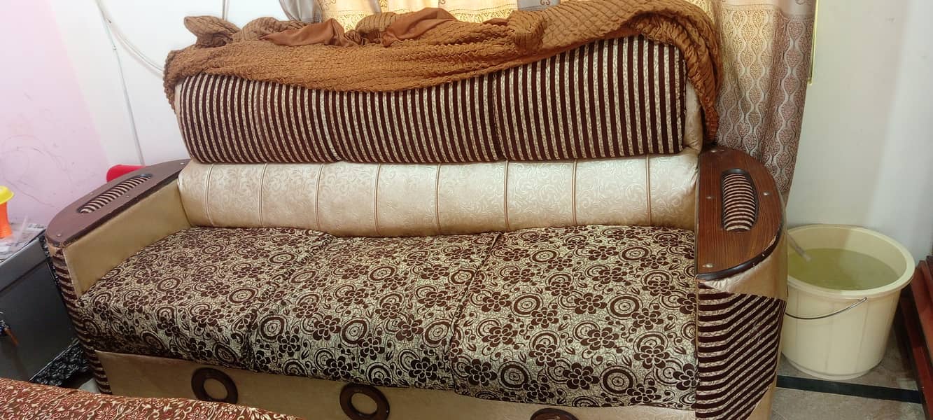 Sofa set 4