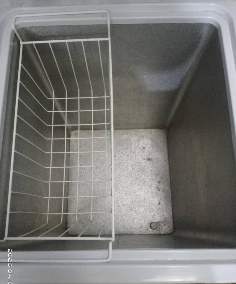 deep freezer 4