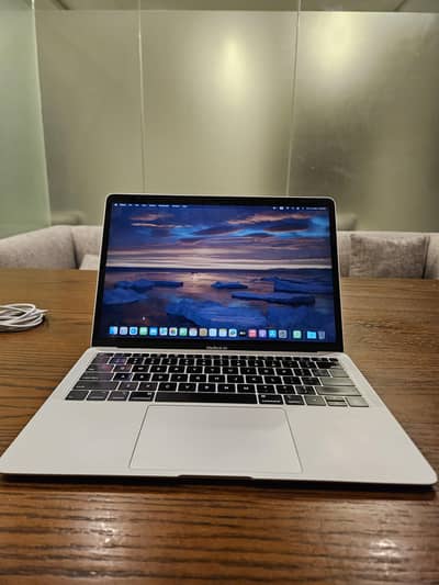 2019 MODEL MACBOOK AIR