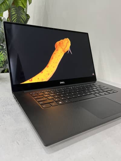 Dell 5530 i7 8th Gen H | 4GB Card 16/512