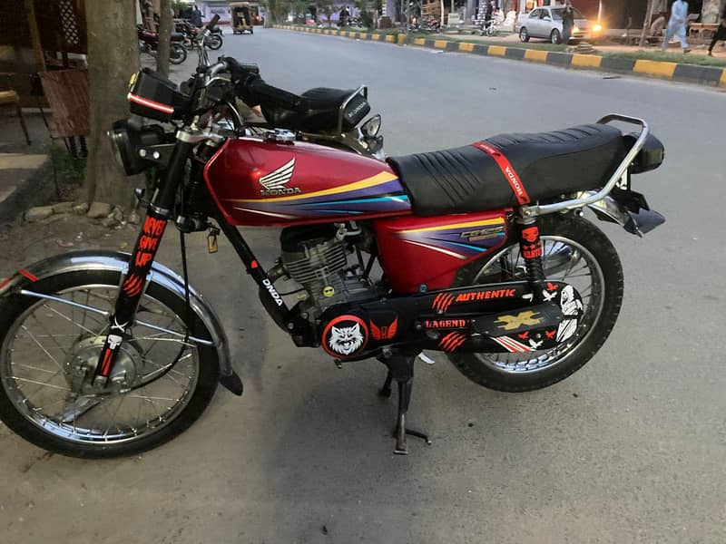 Honda 125 2011 5