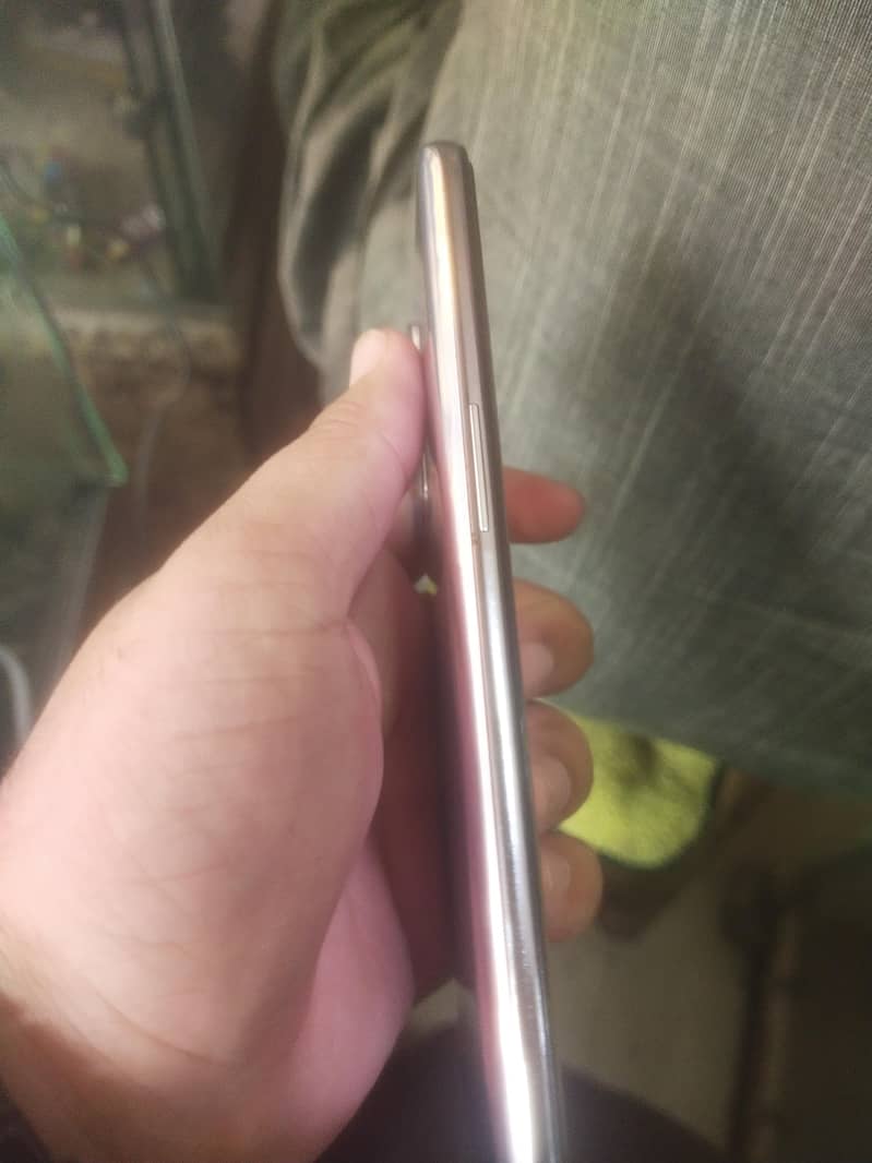 one plus 9.5g 8 128 4