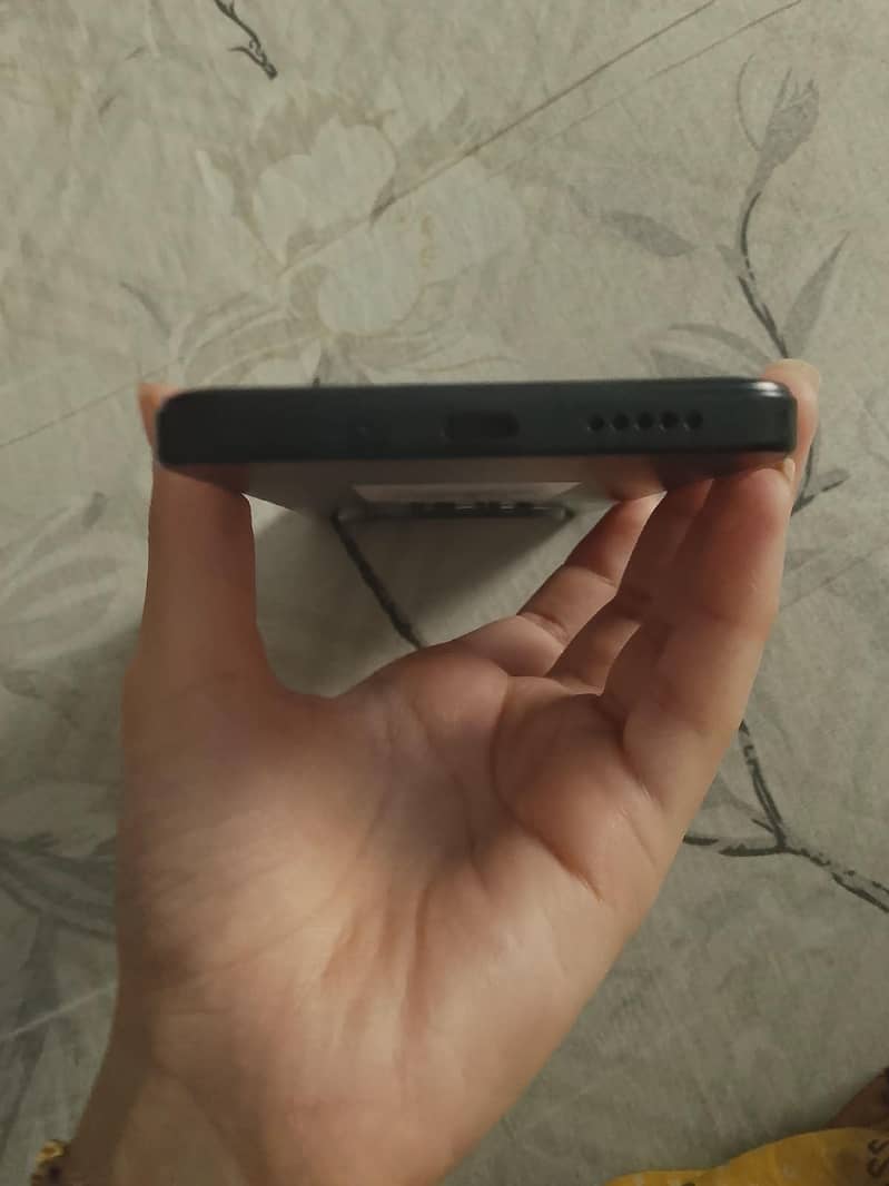 Poco C75 8/256 3
