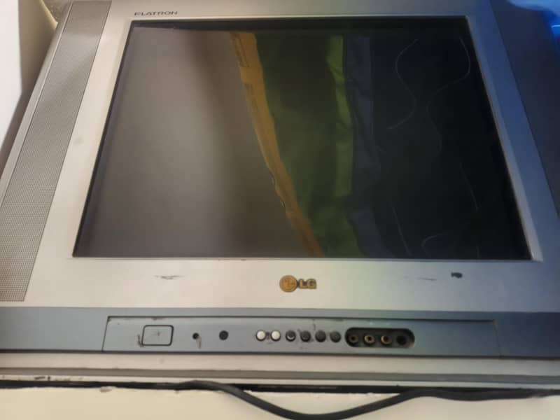 lg flatron tv 0